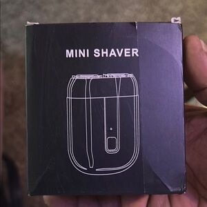 Black Mini Shaver